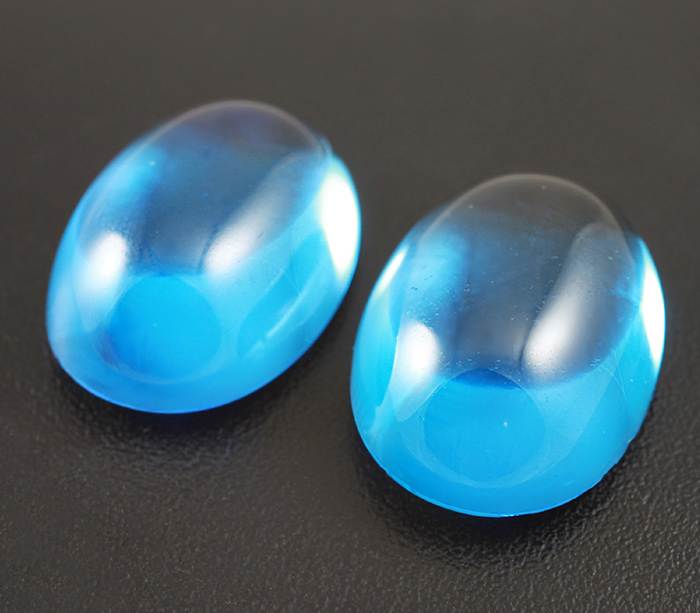 Пара топазов 38,93 карат