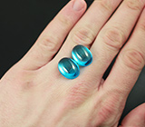 Пара топазов 38,93 карат 