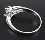 Элегантное серебряное кольцо с зеленым сапфиром 0,42 карат Серебро 925