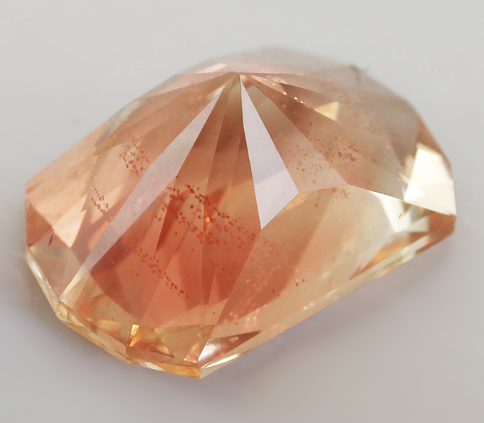 черное золото солнечный камень