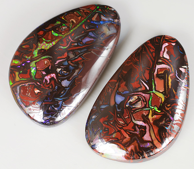 Пара крупных австралийских болдер опалов 52,04 карат