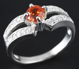 Изящное серебряное кольцо с оранжевым цирконом Серебро 925