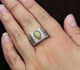 Стильное серебряное кольцо с замечательным эфиопским опалом 1,4 карат Серебро 925