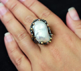 ГОТОВО! Серебряное кольцо с жемчужиной Mabe и пурпурными сапфирами Серебро 925