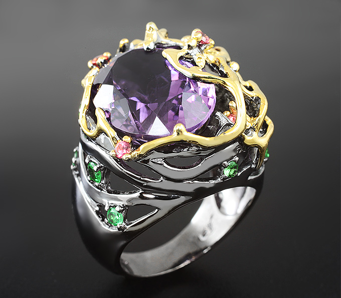 НЕТ. ЖДЕМ ДРУГОЕ Серебряное кольцо c аметистом, цаворитами гранатами и сапфирами