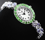 Часы с цаворитами на серебряном браслете с танзанитами Серебро 925