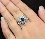 Прелестное серебряное кольцо с насыщенно-синим сапфиром 1,22 карат Серебро 925