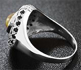 Серебряное кольцо с эфиопским опалом 2,01 карат и черными шпинелями Серебро 925
