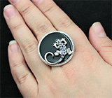 Крупное серебряное кольцо «Ящерка» с синими сапфирами и черной эмалью Серебро 925
