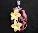 Серебряный кулон «Птичка в цветах» с цельным мукаитом и розовым сапфиром Серебро 925