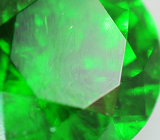 Топовый цвет! Безупречная огранка! Уральский дематоид 0,46 карат 