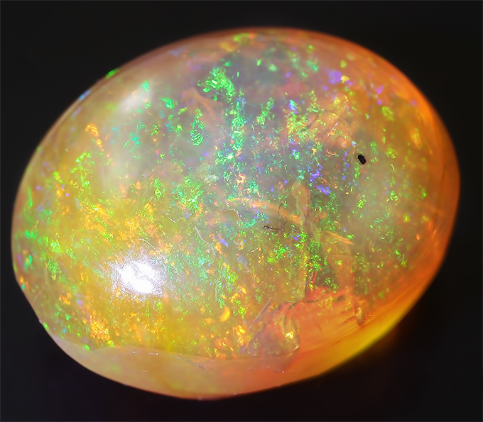 Кристаллический эфиопский опал 10,61 карат