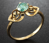 Золотое кольцо с цветным муассанитом 0,59 карат