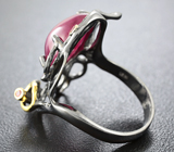 Серебряное кольцо c кабошоном рубина и сапфирами Серебро 925