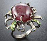 Серебряное кольцо c рубином, цаворитами гранатами и синими сапфирами Серебро 925