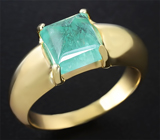 Золотое кольцо с уральским изумрудом авторской огранки 2,35 карат Золото