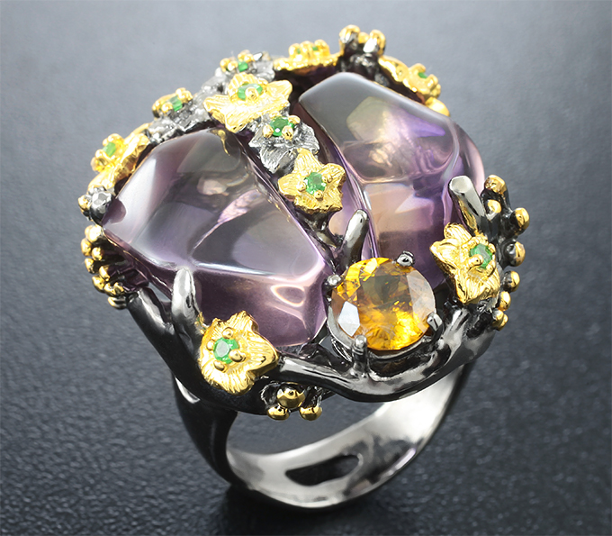 Серебряное кольцо c аметринами, золотистым сфеном и цаворитами