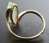 Золотое кольцо с кристаллическим эфиопским опалом 0,95 карат Золото