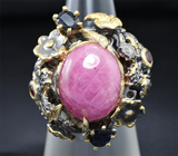 Серебряное кольцо с розовым сапфиром, синими сапфирами и родолитами Серебро 925