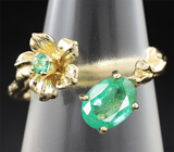 Золотое кольцо с изумрудами 1,13 карат и бриллиантом Золото