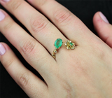 Золотое кольцо с изумрудами 1,13 карат и бриллиантом Золото