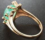 Золотое кольцо с уральским изумрудом 4,05 карат и бриллиантами Золото