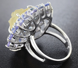 Замечательное серебряное кольцо с резным цитрином и танзанитами Серебро 925
