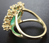 Золотое кольцо с изумрудами 5,98 карат и бриллиантами Золото