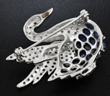 Серебряная брошь «Лебедь» с синими сапфирами и рубином Серебро 925