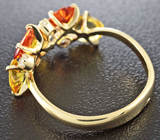 Золотое кольцо с разноцветными сапфирами свободных форм 2,79 карат  Золото