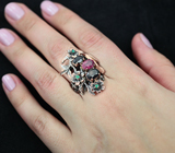 Серебряное кольцо с сапфирами и изумрудами Серебро 925
