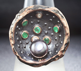 Серебряное кольцо с цветным жемчугом, изумрудами и лейкосапфирами Серебро 925