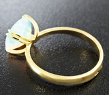 Золотое кольцо с великолепным ограненным эфиопским опалом 1,61 карат Золото