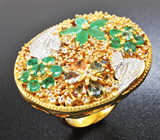 Великолепное серебряное кольцо с изумрудами, разноцветными сапфирами и бесцветными топазами Серебро 925