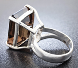 Стильное серебряное кольцо с крупным дымчатым кварцем Серебро 925