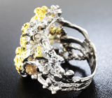 Серебряное кольцо с  жемчужиной барокко, перидотом и цаворитами Серебро 925