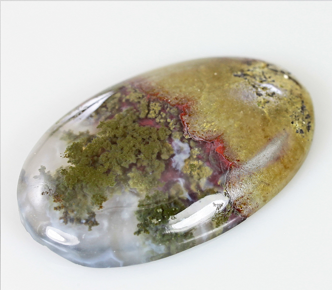 мадагаскар минералы агат находки. семипалатинский агат. три агаты. тиманский агат. друза агата камень.