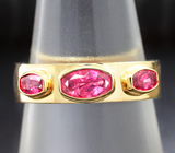 Золотое кольцо со землянично-красными шпинелями 1,01 карат Золото