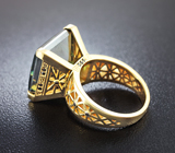 Кольцо с муассанитом и черными бриллиантами Золото