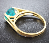 Золотое кольцо с «неоновым» апатитом 1,86 карат Золото