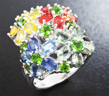Праздничное серебряное кольцо с разноцветными сапфирами и диопсидами Серебро 925
