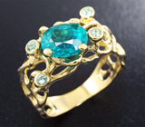 Золотое кольцо с насыщенным «неоновым» апатитом 1,85 карат Золото