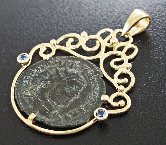 Артефакт! Золотой кулон с бронзовой римской монетой 2,67 грамм и синими ...