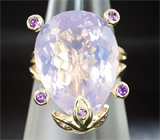 Кольцо с лавандовым и фиолетовыми аметистами Золото