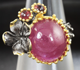 Серебряное кольцо с пурпурным сапфиром и родолитами Серебро 925