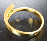 Золотое кольцо с демантоидом 0,37 карат Золото