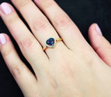 Золотое кольцо с чистейшей синей шпинелью и бриллиантами Золото