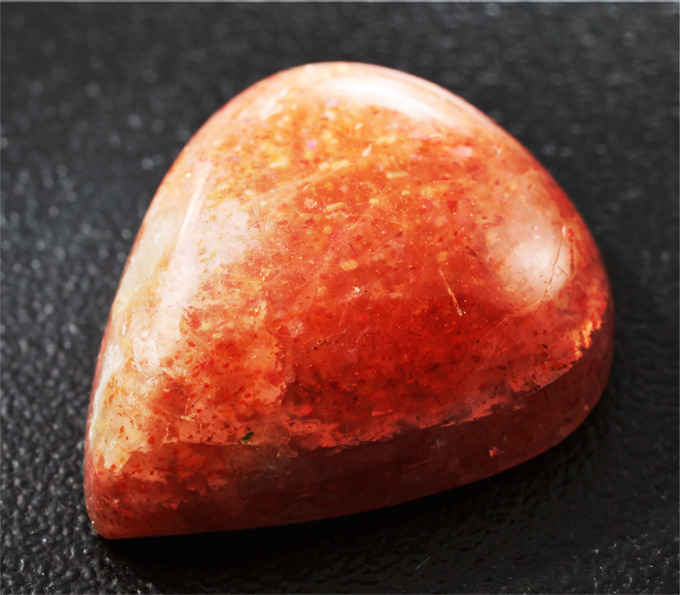 черное золото солнечный камень. черное золото солнечный камень. черное золото солнечный камень.