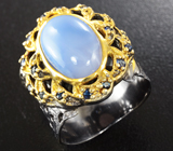 Серебряное кольцо с халцедоном и синими сапфирами Серебро 925