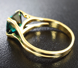 Золотое кольцо с «неоновым» муассанитом 2,61 карат Золото